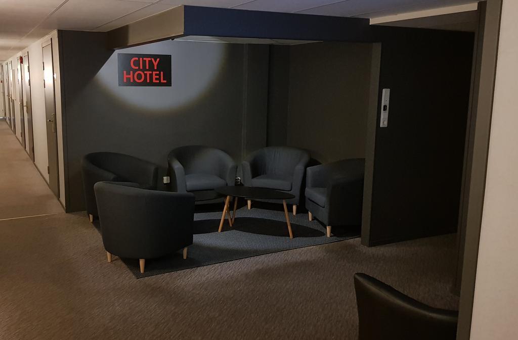 Hotel City Hotel